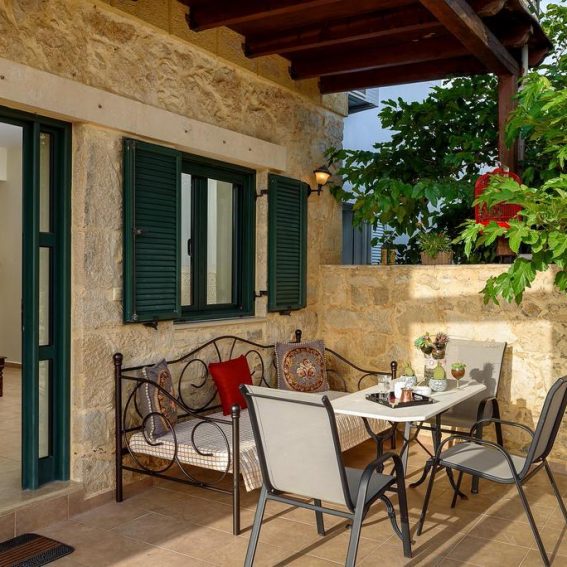 Villa Anastasia, MF Luxury Apts and Suites, Traditional villa in Sivas village in Crete