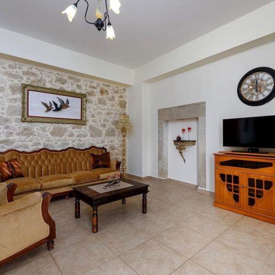 Villa Anastasia, MF Luxury Apts and Suites, Traditional villa in Sivas village in Crete